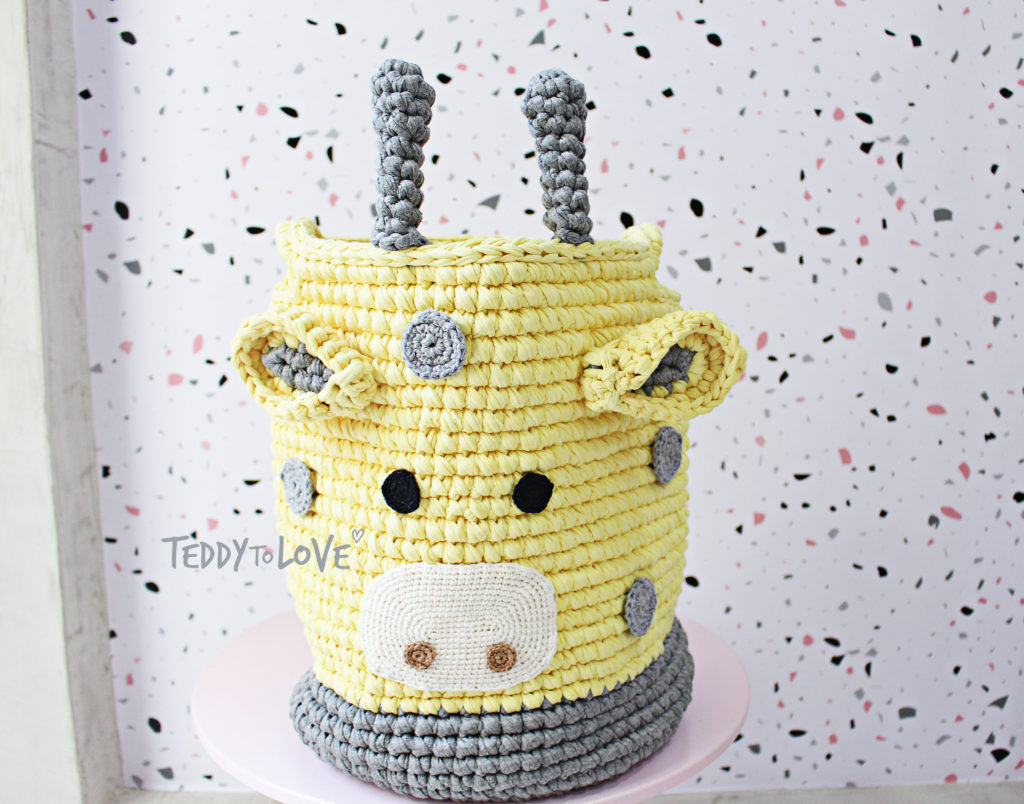 Cesto Girafa / amarelo e cinza ♡