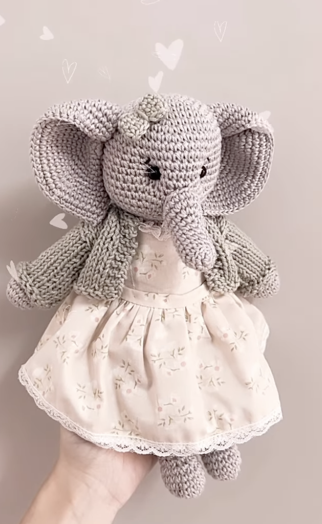 Elefantinha Alice ♡